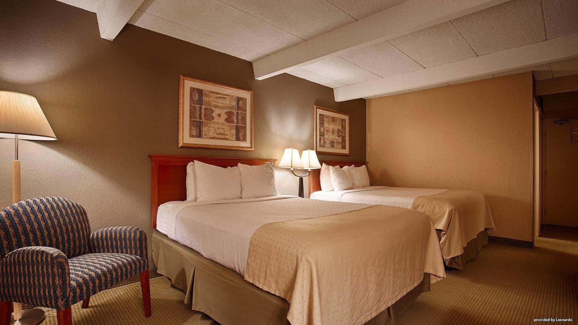 Best Western Tomah Hotel Экстерьер фото